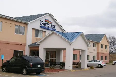 Baymont by Wyndham Coon Rapids