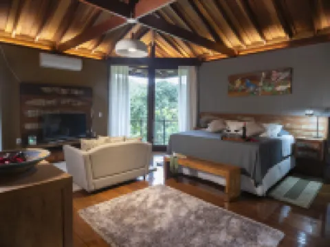 Pousada Terra Crua レゼンデのホテル