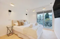 Charming apt with balcony - 2BR/4P - Suresnes