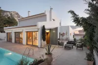 Grand Apollon Villa - Villaer