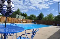 Drummond Island Resort - Pools