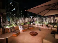 奇美拉洲布酒店，希爾頓好奇收藏 鄰近巴特爾的酒店