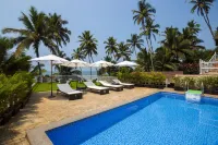 Stone Wood Beach Resort, Vagator - Beach