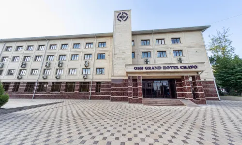 Osh Grand Hotel Chavo