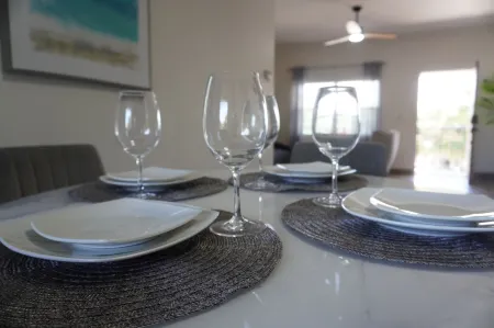 SōLE Отели рядом с достопримечательностью «Коко-Бич»