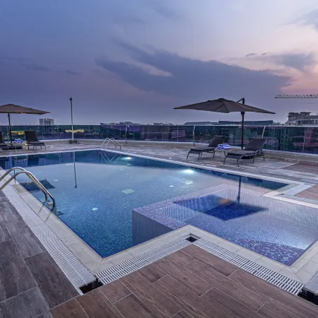 Green Park Hotel