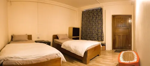 ADO Homestay Hôtels à : Cherrapunji