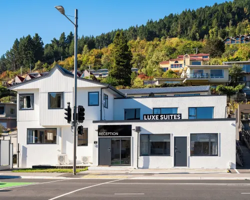 Luxe Suites & Apartments Hotels in Queenstown