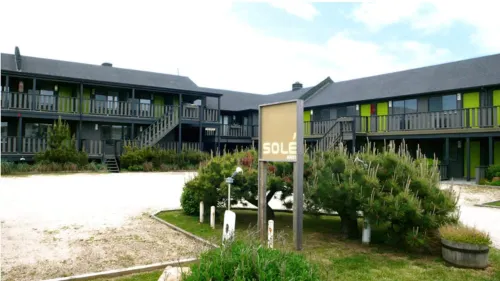 Solé Beach - Motels
