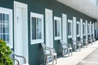 Motel Park Hotels in Val-d'Or