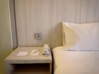 Grand Kolopaking Hotel Hotels in Kebumen