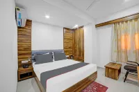 Hotel Tapovan IN - Bathtub