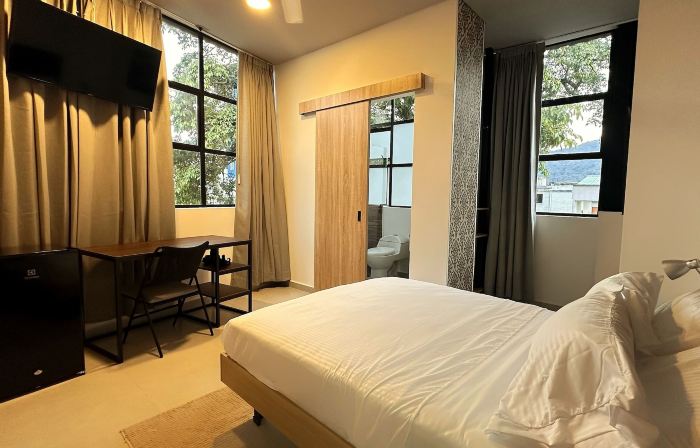Star AV 37 Hotel