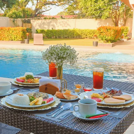 Holiday Suites Puerto Princesa