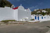 Lithos by Spyros & Flora Hotels in Agios Ioannis Diakoftis
