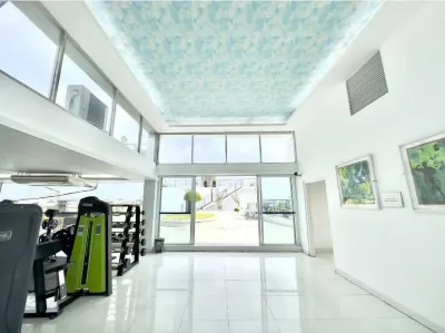 250 sqft 2 Studio Apt Pool and Sauna Hoteles en Tejgaon Circle