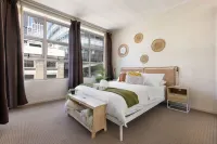 A Plush & Comfy Apt Right Next to Darling Harbour