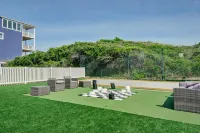 Heated Covered Pool and Gorgeous Ocean Views - Inviting Coastal Retreat