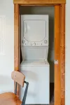 Modern Suites with Fully-Equipped Kitchens - Stylish Boutique Haven Отели в г. Калиспелл