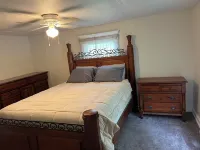 Charming 3bedroom house with AC, WiFi, fenced backyard in Wonderful Watkins Glen فنادق في ريدينغ