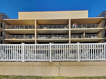 Laguna Reef #308 - Beautiful Bay View Отели в г. Рокпорт