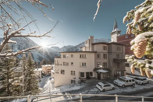 Hotel Quellenhof - Self Check-in & Adults Only Hotels in Arosa
