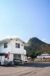 Granby River Inn & Suites - Wifi