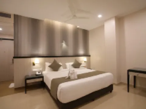 RAS住宅 貢伯戈訥姆酒店