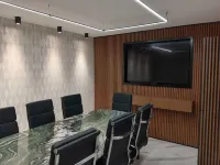 엑스포 사텔리테 2750 호텔 & 스위트
