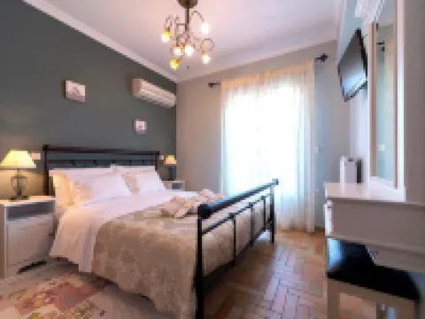 ノーティラス ラグジュアリー スイーツ フォキダのホテル