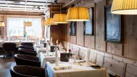 Hotel Goldener Adler - im Sommer Silvretta Premium Card Inkludiert - breakfast