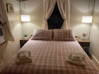 Wanderlust Cabin Just minutes from Hanging Rock Hotels in Stokes County
