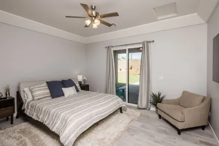 Beautiful Modern Home with Amazing Backyard in the Heart of Lake Havasu