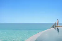 Centara Grand Lagoon Maldives - Pools