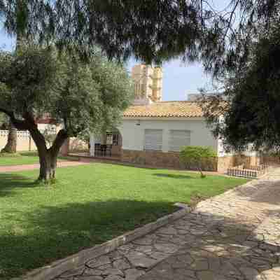 Villa Near The Sea (Less Than 200 Meters) With Private Pool. Hotel Exterior