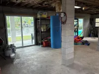 Beautiful Home Located DIRECTLY ON RIVER!!!