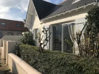 CHARMING HOUSE Các khách sạn ở Le Pouliguen