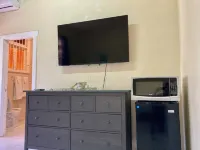 Hip Strip Beach Apartment walkable to clubs, beaches and restaurants