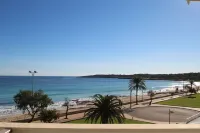 Sa Maniga - sunny modern apartment, 3floors, on the beach up to 3pers. WLAN incl.