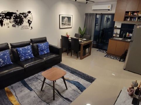 Cozy Townhouse 10 minutes to MRT Bang Rak Yai