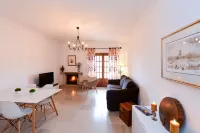 Comfortable apartment in the historic center.