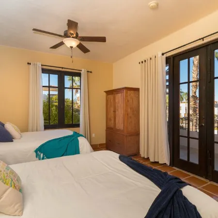 Loreto Bay Poolside Living, Steps from the Beach and Restaurants