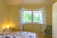 Pure lake view and great feeling of space Hotels in Sunne