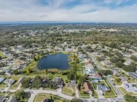 Entire home, Heated Pool, Lake view and Gazebo!