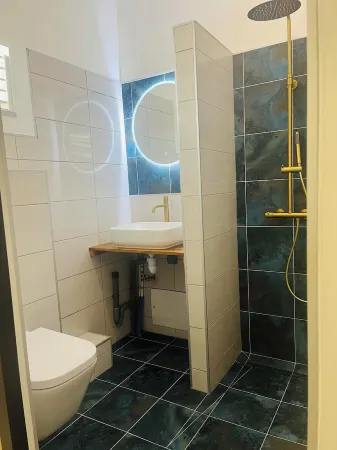 Studio with sea view, 5-minute walk from the beach and jacuzzi