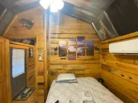 Jocassee Valley cabin- Free Park Pass