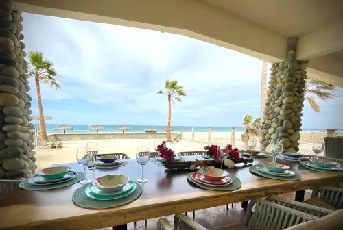 Beautiful beach house right infront of the sea of Cortez Hotels in Buena Vista