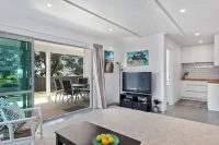 luxury beach flat,  MAXIMUM four people, No cleaning fee