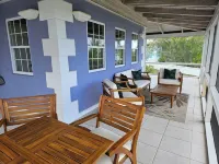 Waterfront Villa on White Sound, Private Dock, Beach, Swimming Pool, Pickle Ball