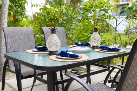 Stunning Oceanfront Condo at Coral Beach unit 1107 Отели в г. Фрипорт